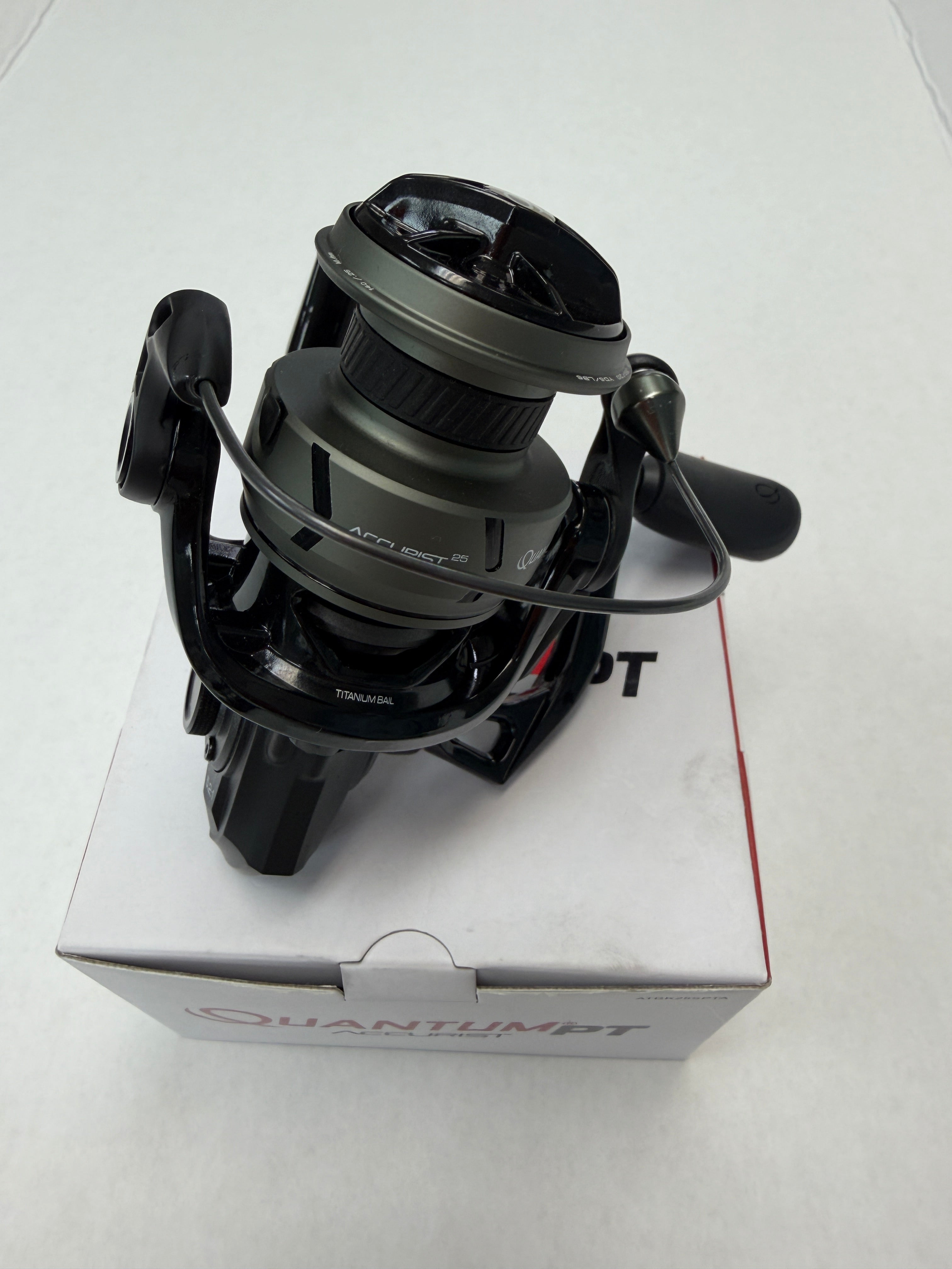 Quantum Pt Accurist Spinning Reel atbk25spta